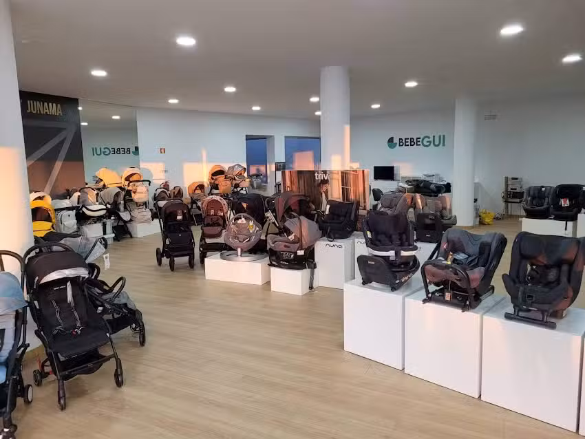 BEBEGUI – Carrinhos de bebé e cadeiras auto