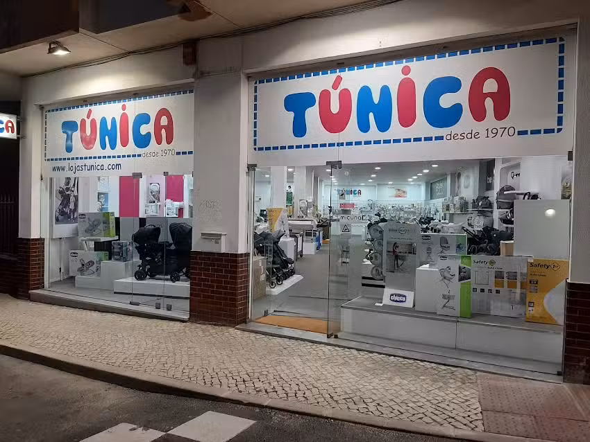 Tomás & Tomás, Lda. – Lojas Túnica